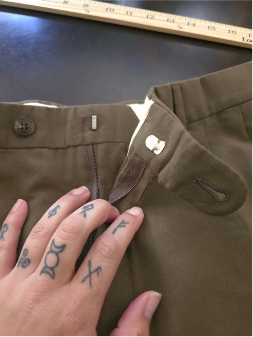 Men's Vintage PAUL DIONE Olive Green Wool Trousers Waist 33 Retro Cuffed Pleated